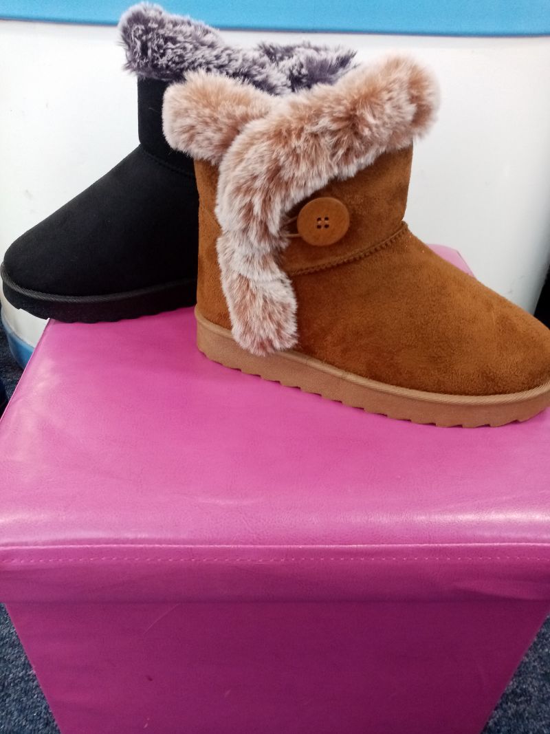 Ladies Uggs