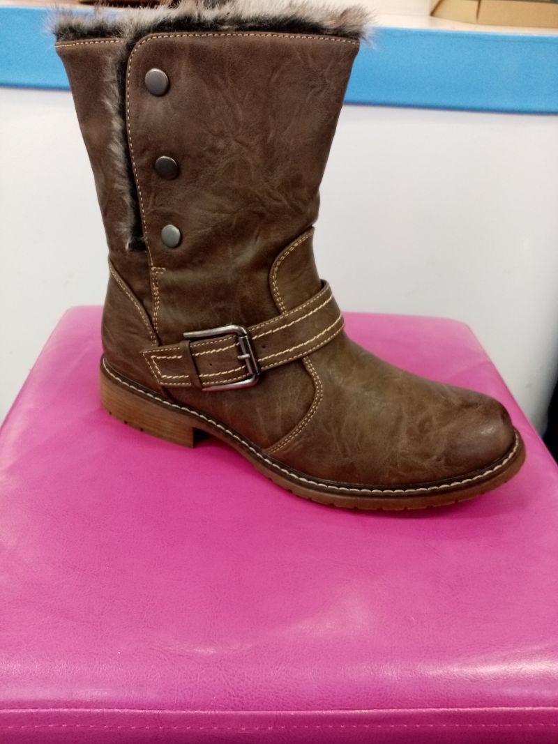 Ladies Boots